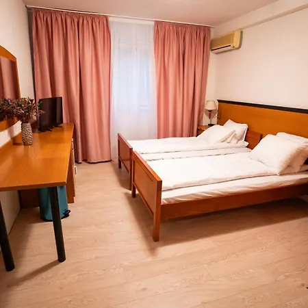 Hotel Royal Plaza