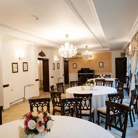 Hotel Royal Plaza 3*