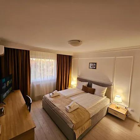 Hotel Royal Plaza By Timhotels Timişoara