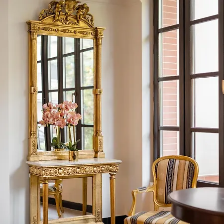 Royal Plaza By Timhotels 3*