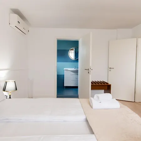 Royal Plaza 3*