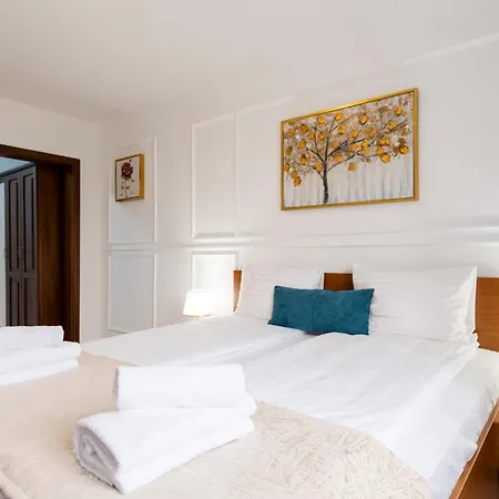 Royal Plaza By Timhotels 3*