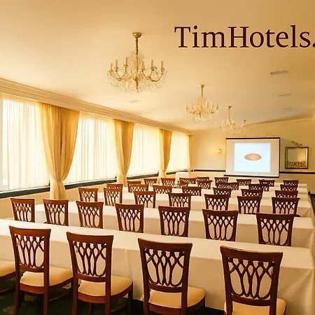 Hotel Royal Plaza By Timhotels Timişoara