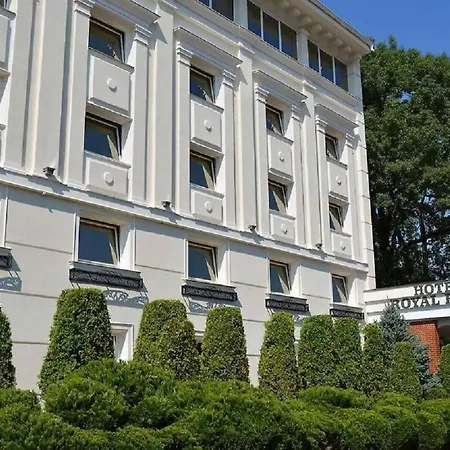 Royal Plaza